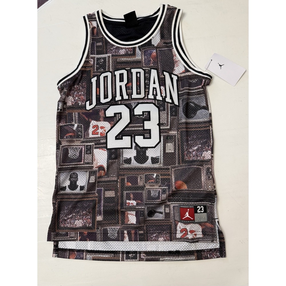 Nike Air Jordan Michael Jordan 23 Tank Jersey Top Boys Medium Age 10-12  New